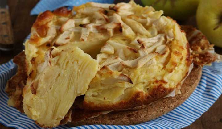 Gâteau invisible aux pommes de Cyril Lignac