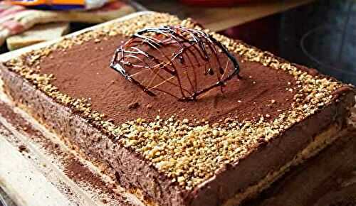 Gâteau magique au chocolat facile et délicieuse