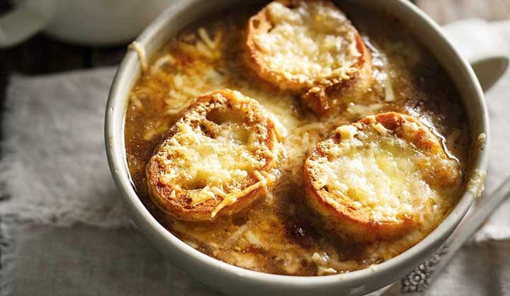 La meilleure soupe à l’oignon au monde