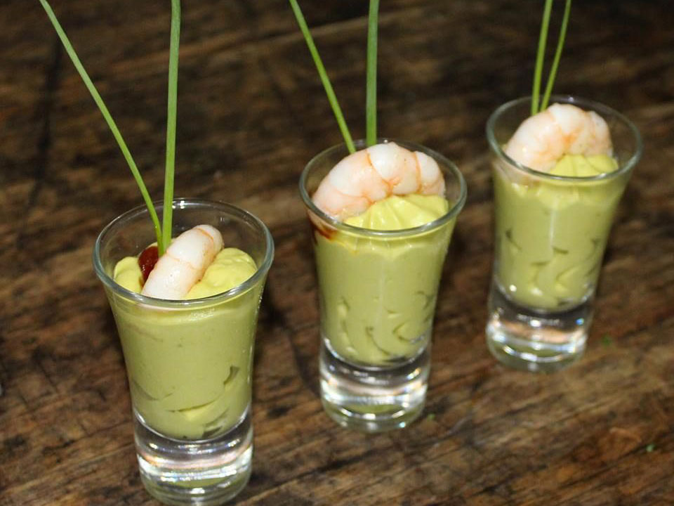 Mousse d’avocats aux crevettes