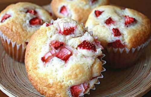 Muffins aux fraises et fromage à la crème