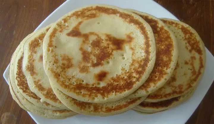 Pancakes américains traditionnels facile et rapide