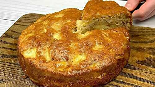 Succulent gâteau aux pommes et à la cannelle, juteux moelleux et bien gourmand