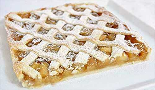 Tarte aux pommes caramélisées et à la cannelle