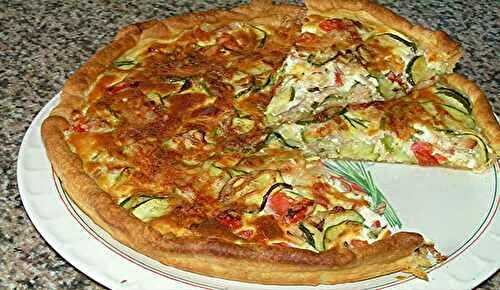 Tarte de courgettes aux tomates et au thon