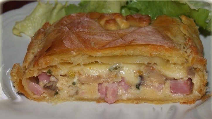 Tourte au jambon, champignons et camembert : Un apéritif extra gourmand !