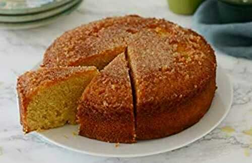 Gâteau à la semoule et aux amandes en poudre