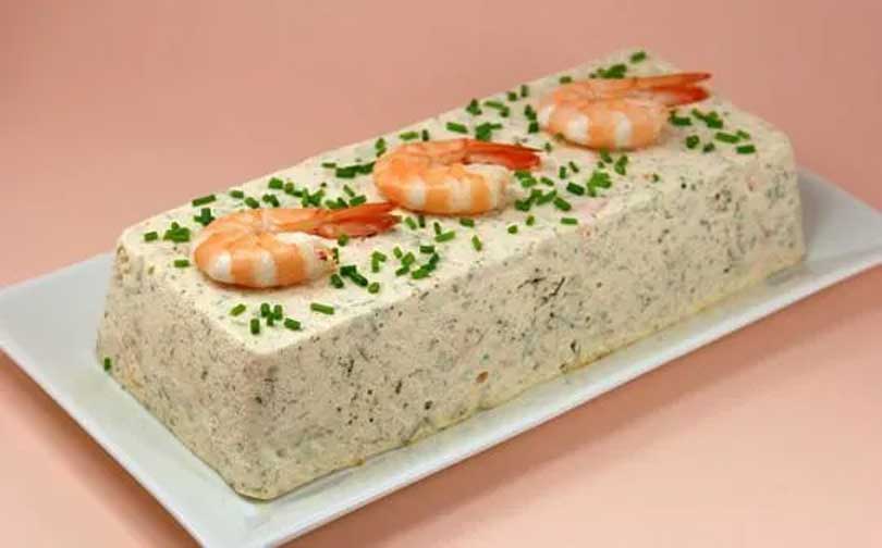 Terrine de Saint-Jacques, saumon et crevettes