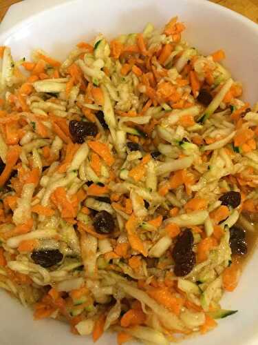 SALADE FRAIHEUR Courgettes carottes 1/2 citron Huile d’olive Vinaigre balsamique...