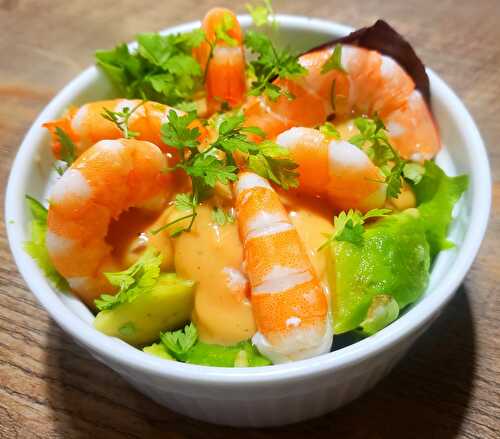 Avocat aux crevettes sauce cocktail