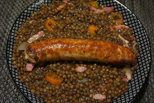 Lentilles aux saucisses de Toulouse