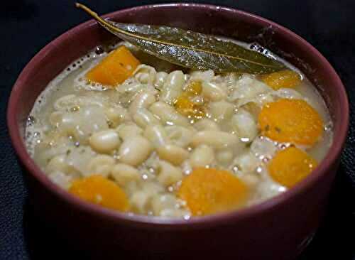 Haricots blancs grand-mère en cocotte