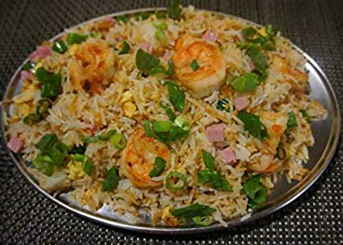 Riz cantonnais aux crevettes et jambon