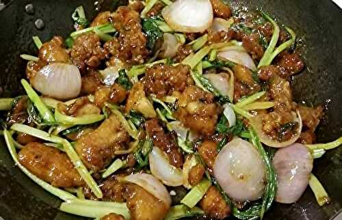 Sauté de poisson aux brèdes