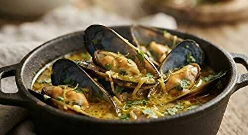 Moules au curry et lait de coco
