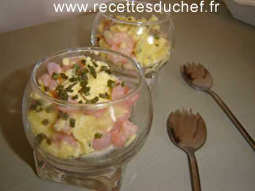 Brouillade d'oeufs aux crevettes en verrine