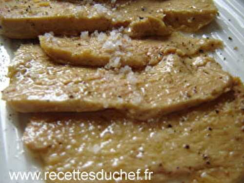 Carpaccio de foie gras à l'huile de truffe