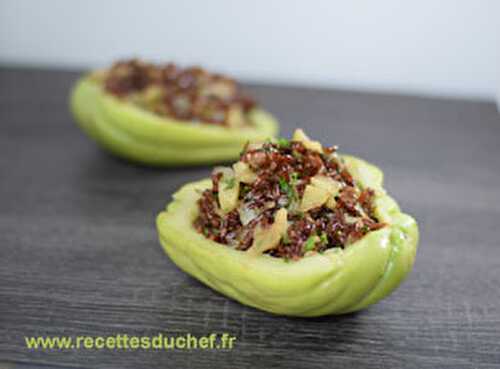 Christophine (chayote-chouchou) farcie au riz rouge