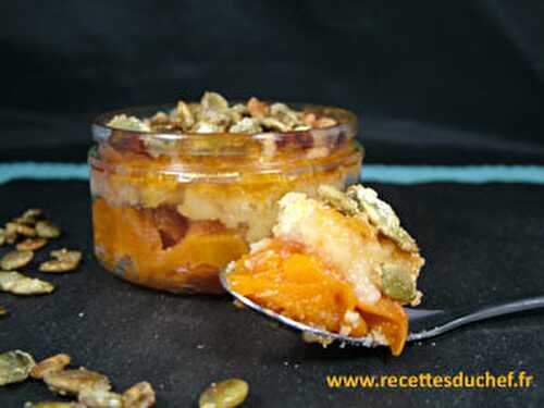 Crumble aux abricots et graines de courge