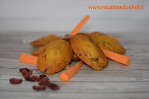 Madeleines à la carotte et aux cranberries