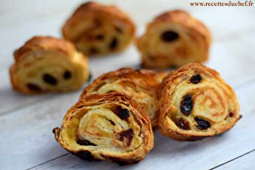 Feuilletés aux raisins secs et crème d'amande