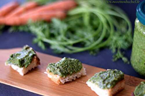 Pesto de fanes de carottes aux amandes