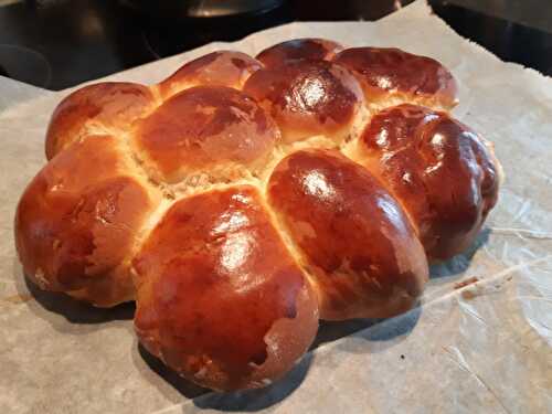 BRIOCHE AU PETIT LAIT