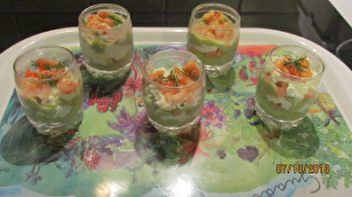 VERRINE AVOCAT CREVETTES