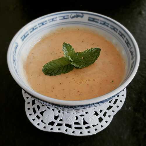 Gaspacho de melon à la menthe