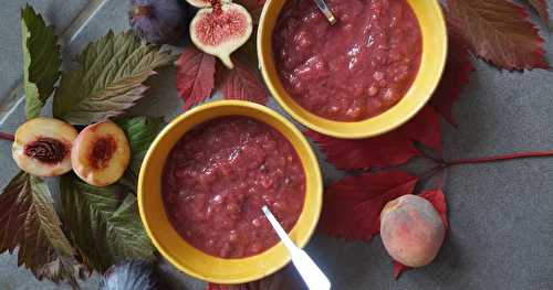 Compote automnale figue-pêche de vigne