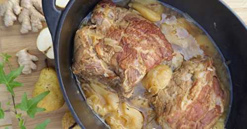 Échine de porc confite aux poires et au gingembre