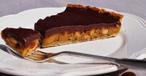 Tarte caramel-noisettes-chocolat