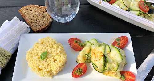 Cabillaud aux tagliattelles de courgettes, tomates et pesto