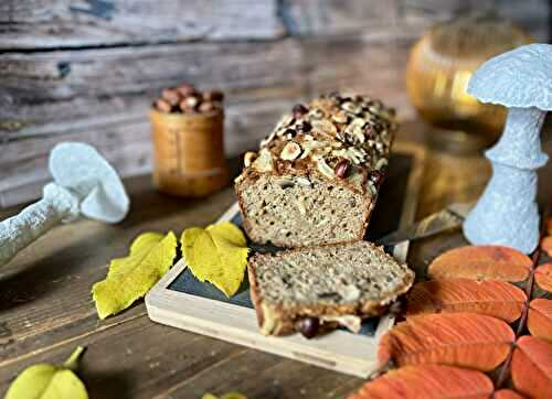 Cake aux champignons, jambon et noisettes