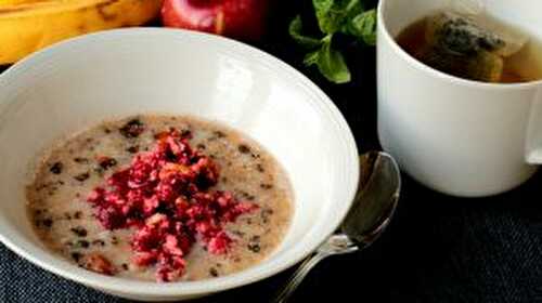 Porridge keto aux framboises
