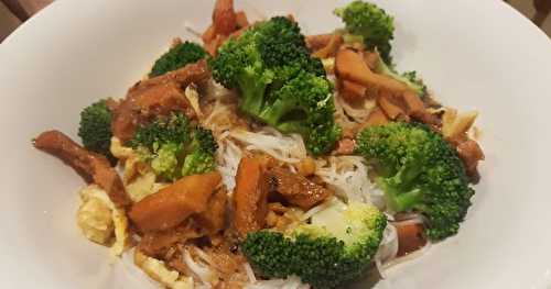 Recette de Pad Thai aux champignons vegan