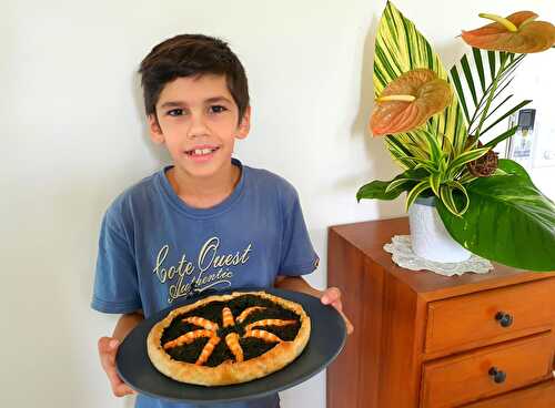 Tarte de feuilles de manioc et de crevettes de pays