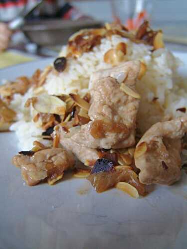 Poulet aux amandes