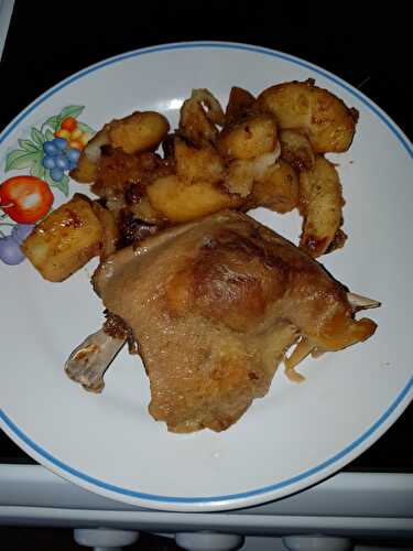 Confit de canard aux pommes