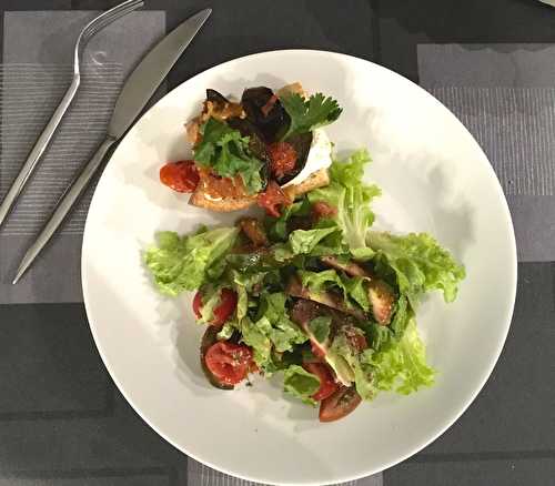 Tartines aux aubergines rôties au cumin et tzatziki