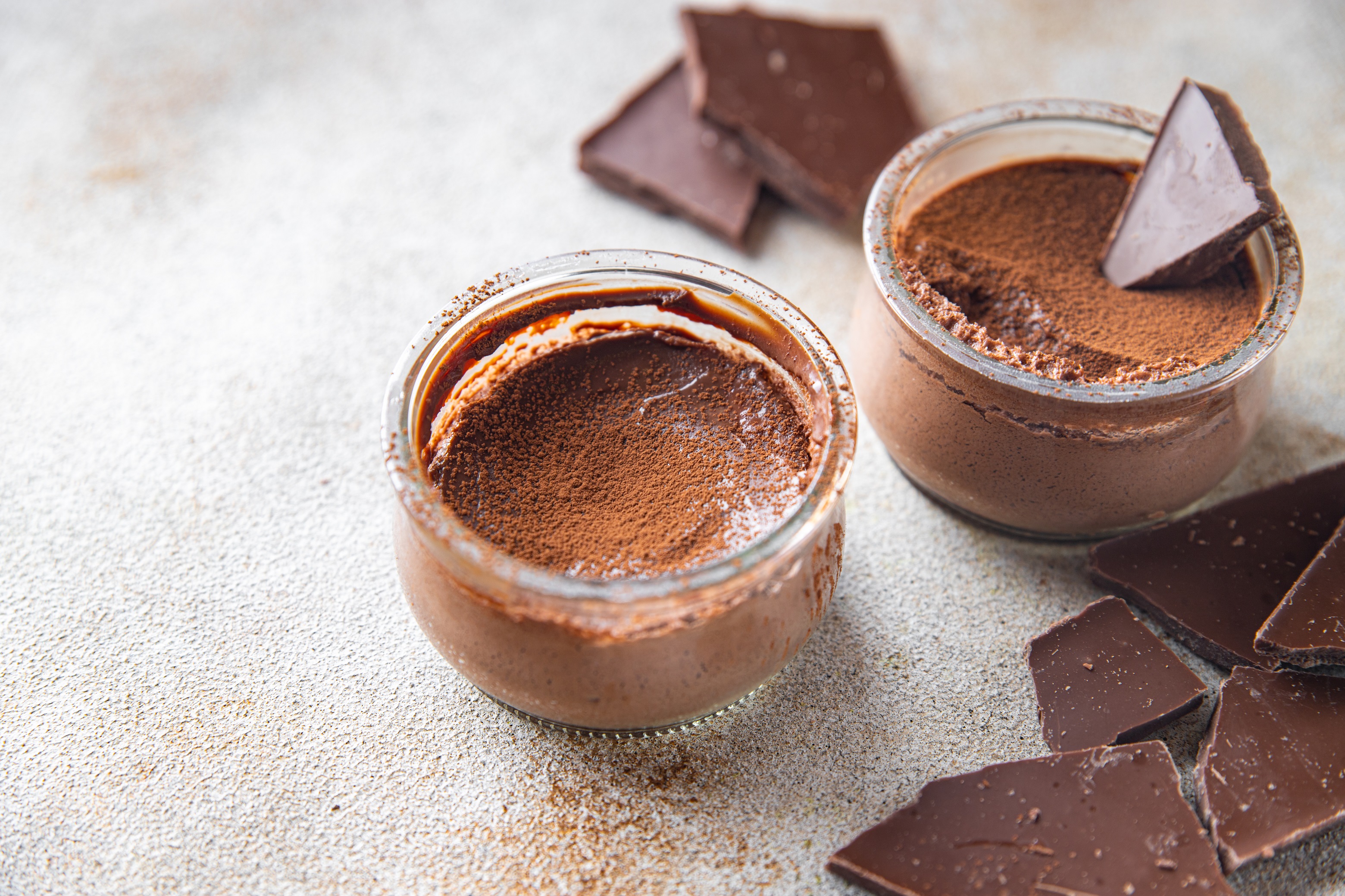 Crème au chocolat à faire cuire au bain marie au four