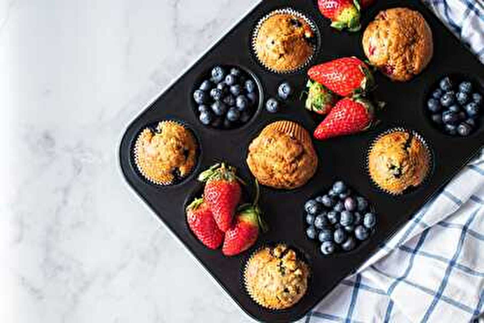Muffins moelleux au skyr et aux fruits rouges