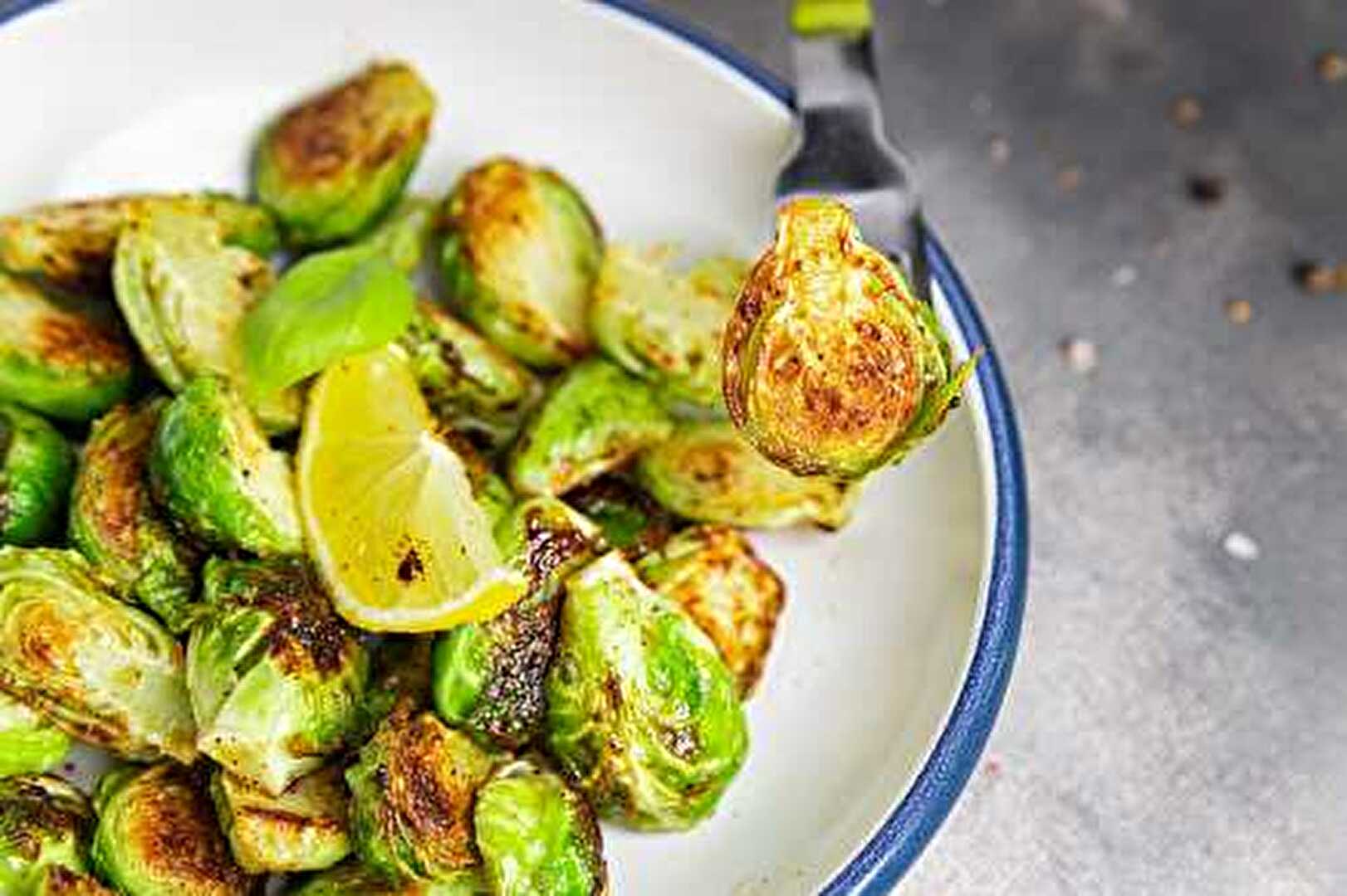 Choux de Bruxelles rôtis caramélisés ou croustillants