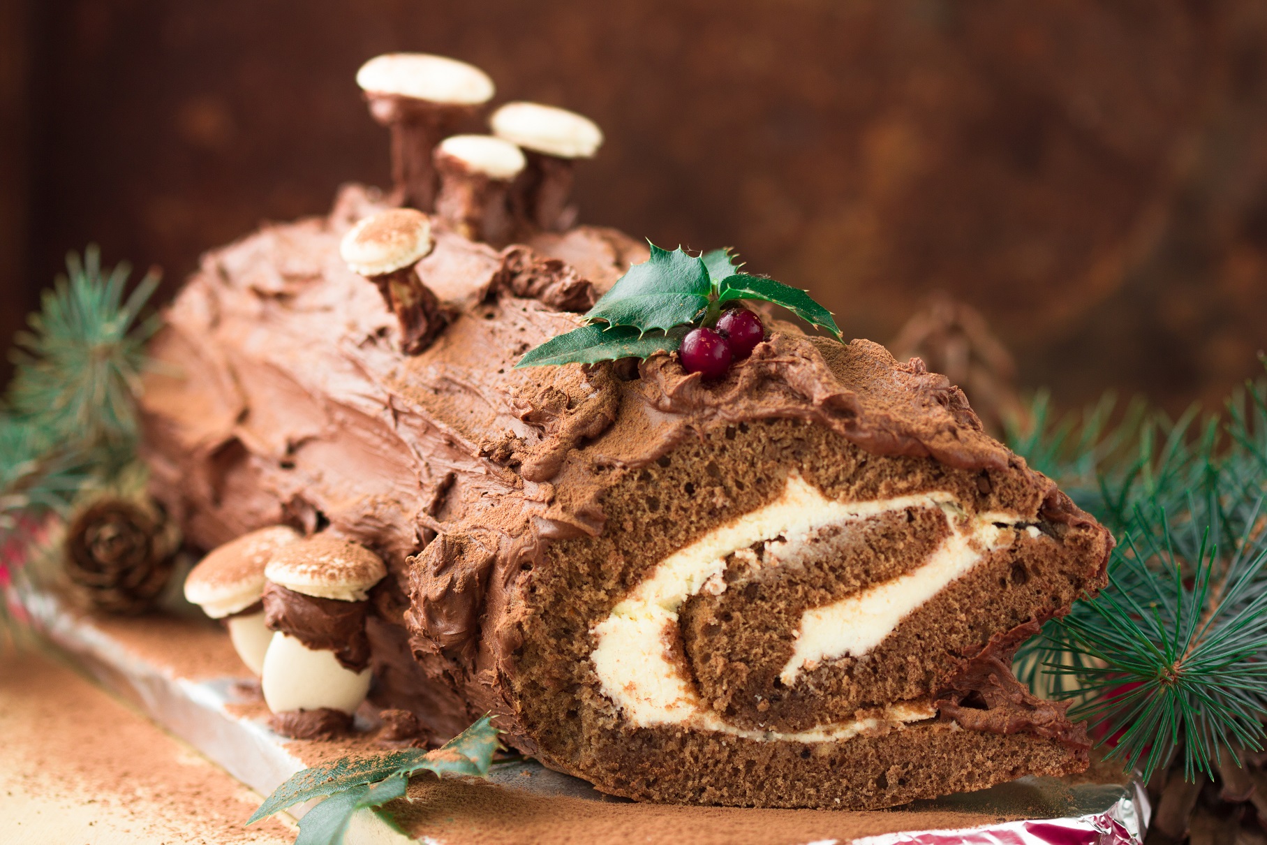 Bûche de Noël Chocolatée aux Amandes