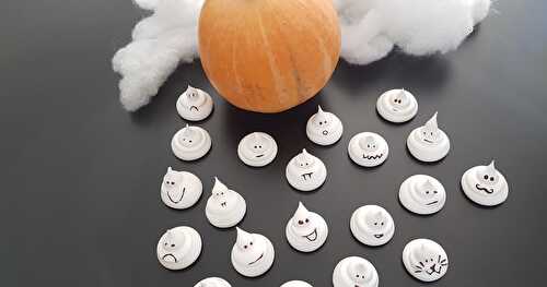 Meringues Fantômes d'Halloween au Jus de Pois Chiches... Recette Vegan {Passe- Plats entre Amis #11} 