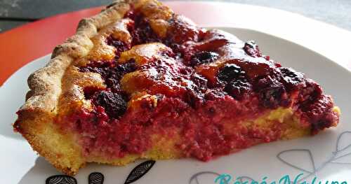 Tarte aux Fruits Rouges et à la Poudre d'Amande