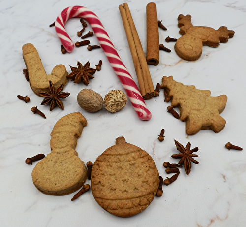 Les meilleurs biscuits de Noël - Recette facile et rapide pour 30 biscuits