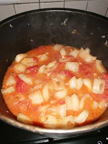 CONCOMBRE À LA TOMATE ET LARDONS