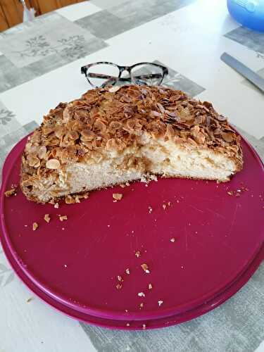 GATEAU AUX AMANDES