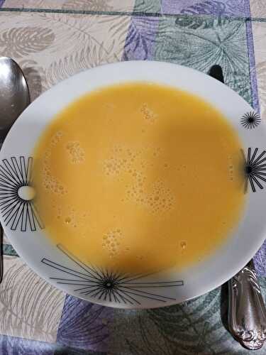 SOUPE A L'AIL